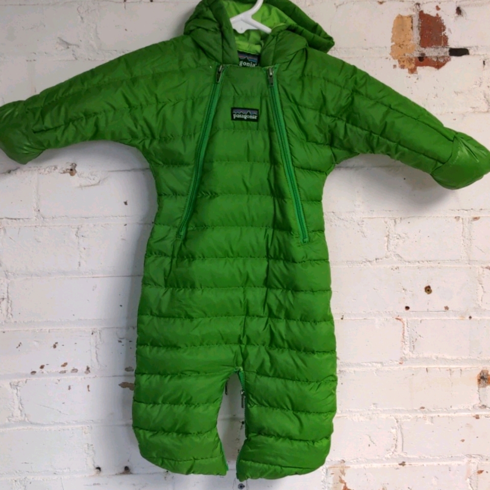 Puffy Patagonia baby bunting